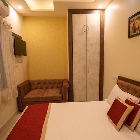 Hotel Aayat Palace Dźajpur Zewnętrze zdjęcie