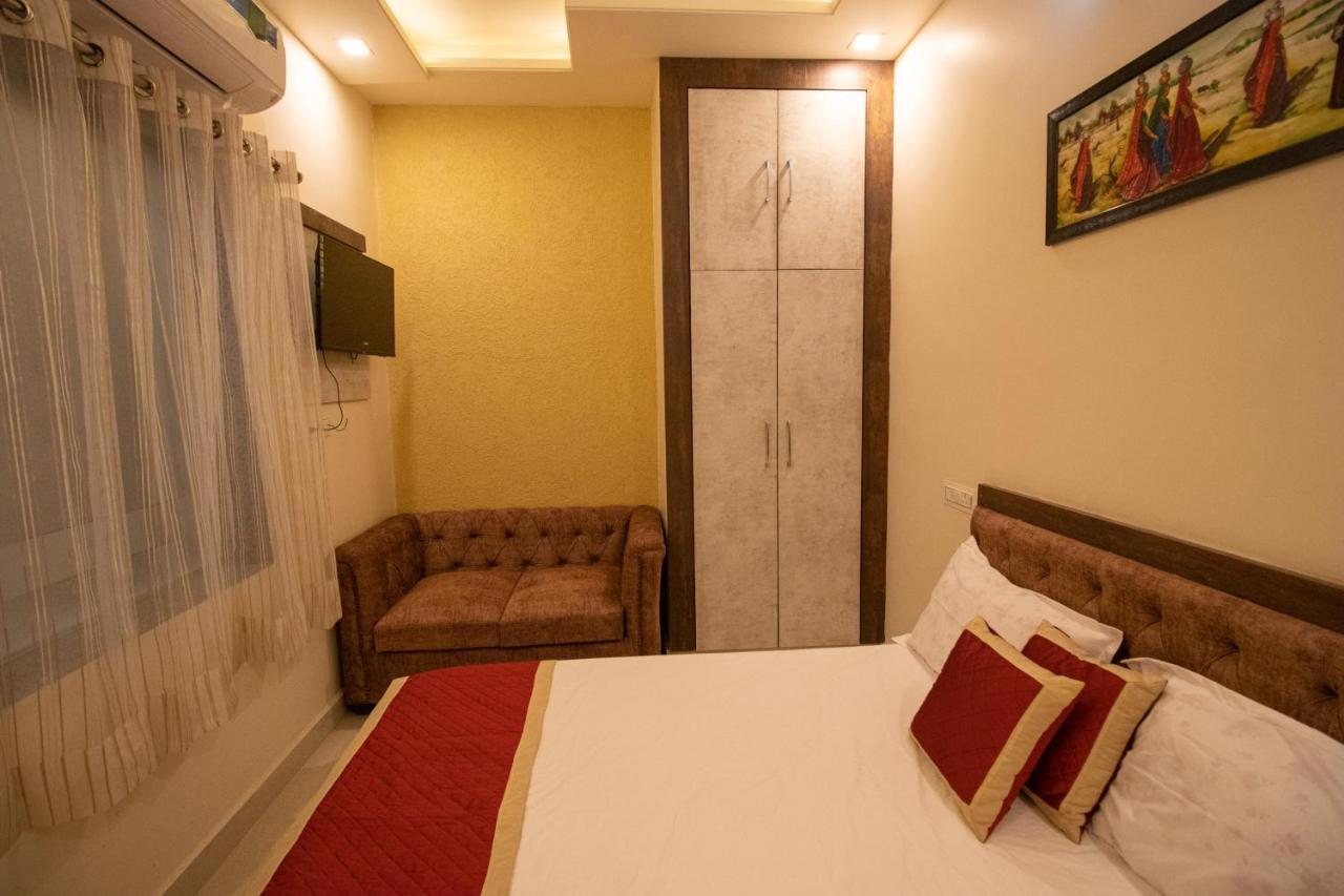 Hotel Aayat Palace Dźajpur Zewnętrze zdjęcie