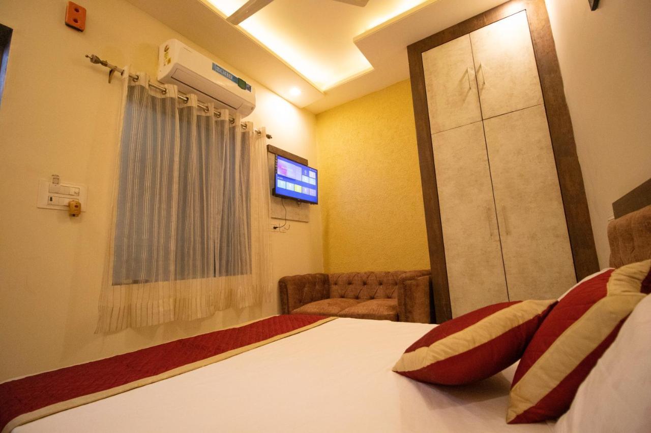Hotel Aayat Palace Dźajpur Zewnętrze zdjęcie